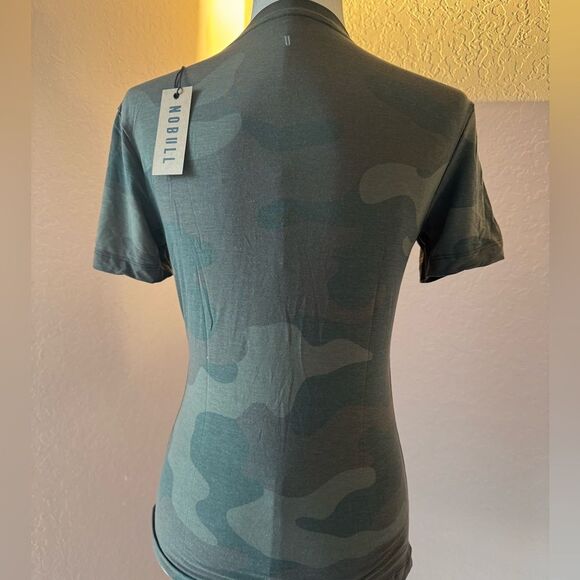 NWT NOBULL camo t shirt for everyday training tee.for working out. Super soft xs - Picture 3 of 4
